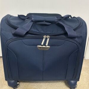 Ricardo 4 Wheel Under Seat Carry-On